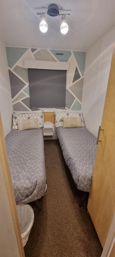 Ml66 8 Berth Caravan Golden Palm Chapel St Leonards Exterior photo